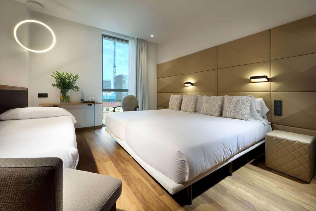 Hotel Sb Glow برشلونة الغرفة الصورة