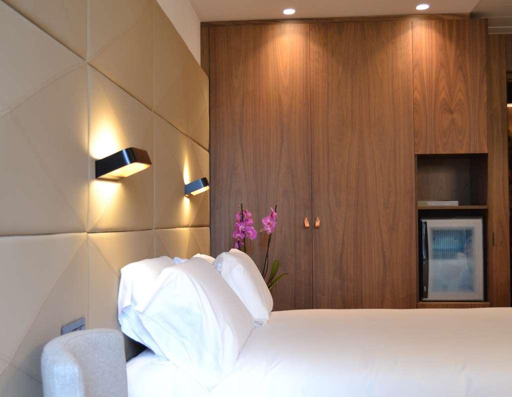 Hotel Sb Glow برشلونة الغرفة الصورة