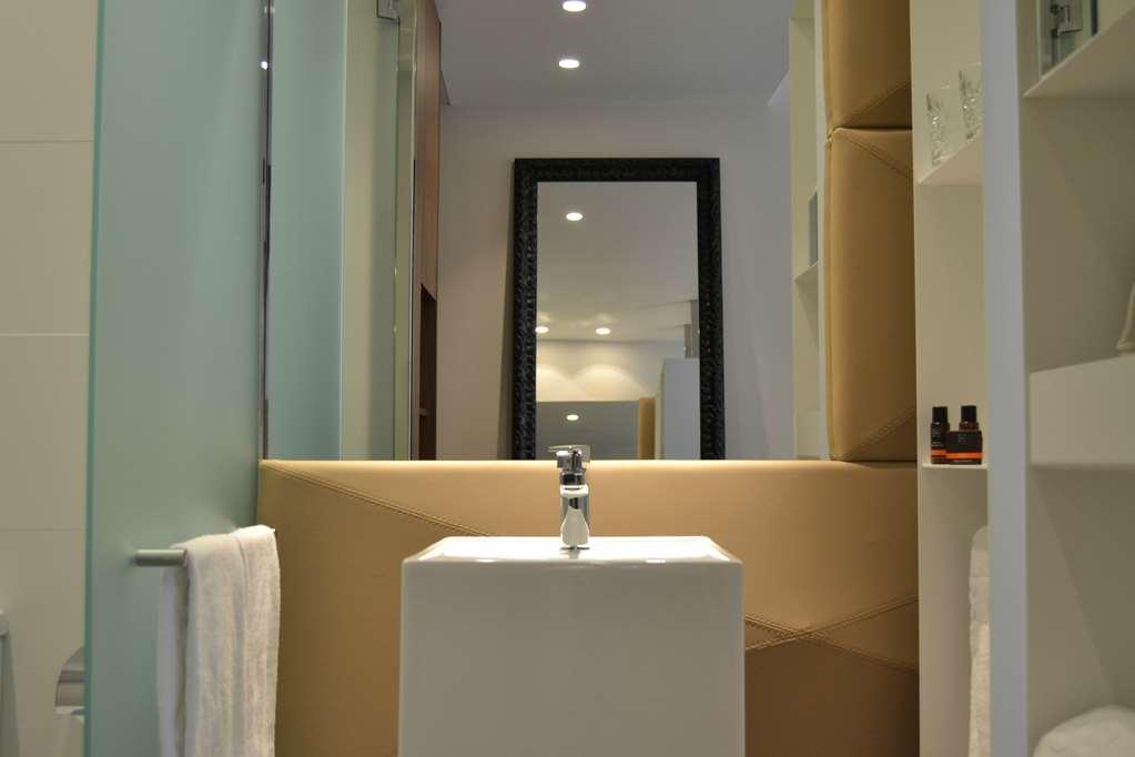 Hotel Sb Glow برشلونة المظهر الخارجي الصورة